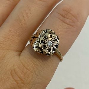 Vintage Diamond Leaf & 18k Gold Ring